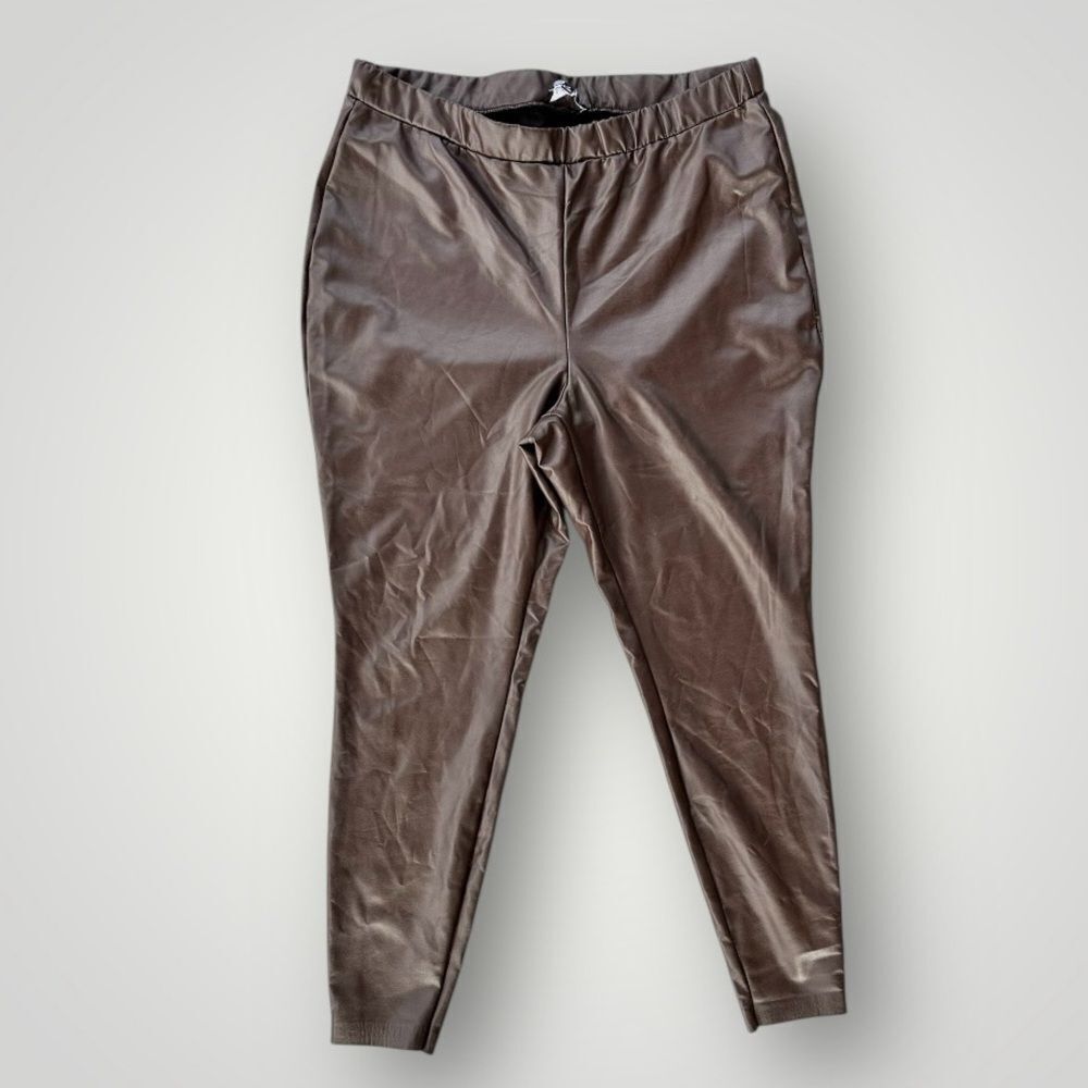 🎉 5 for $45🎉 Eloquii faux leather leggings Women size 18 fleece lined